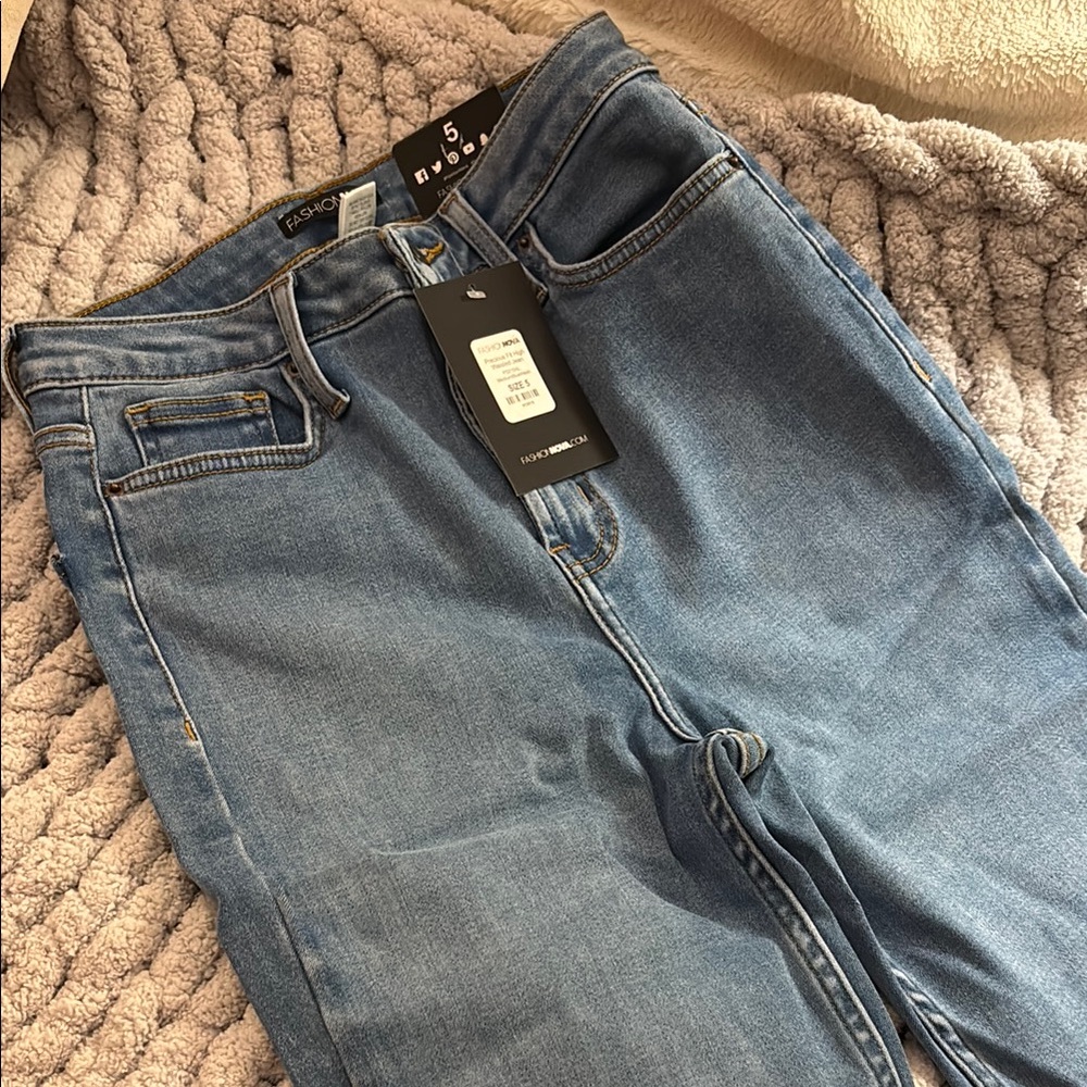 Fashion nova jeans